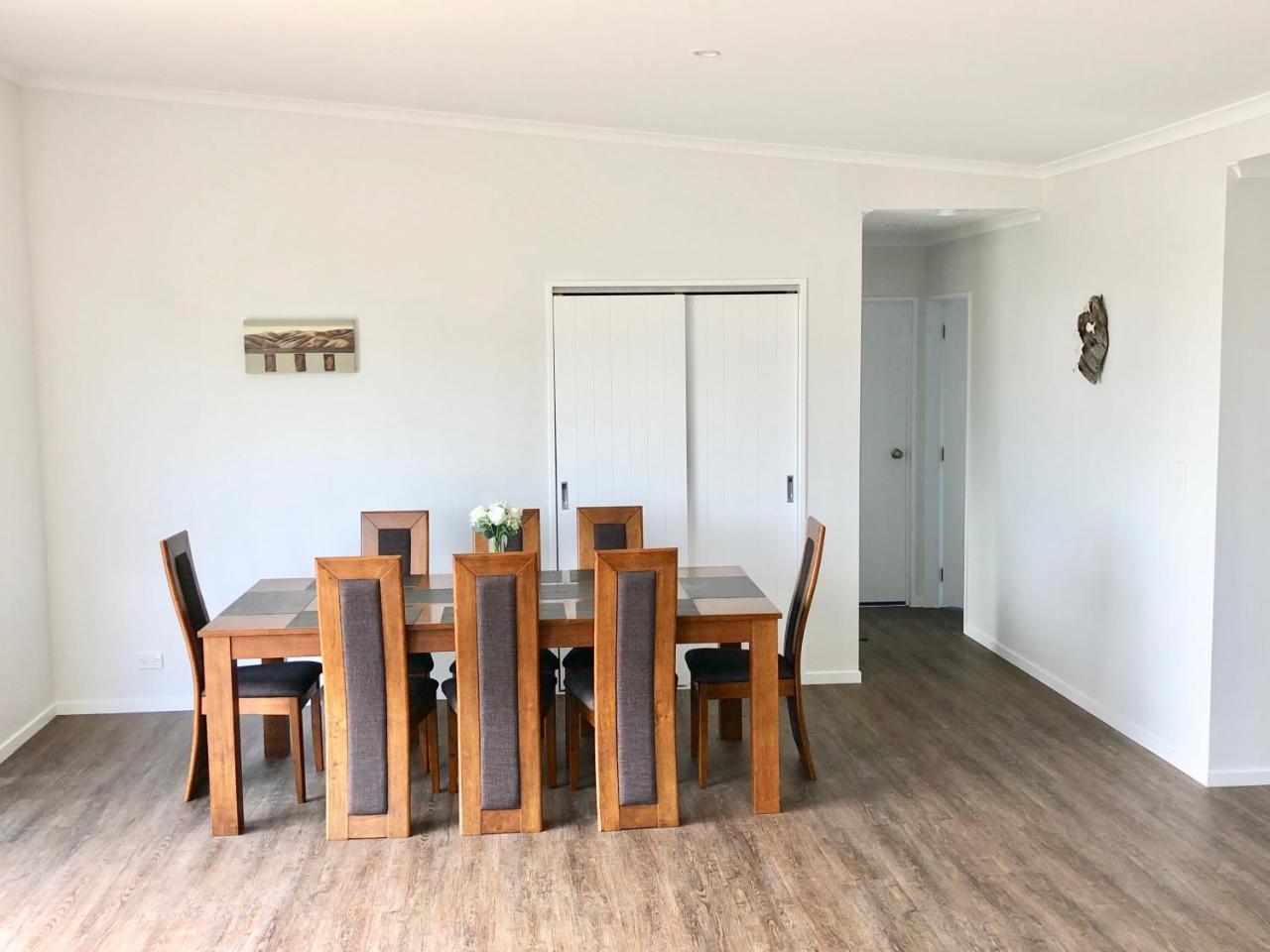 Otaki Beachfront Getaway Экстерьер фото