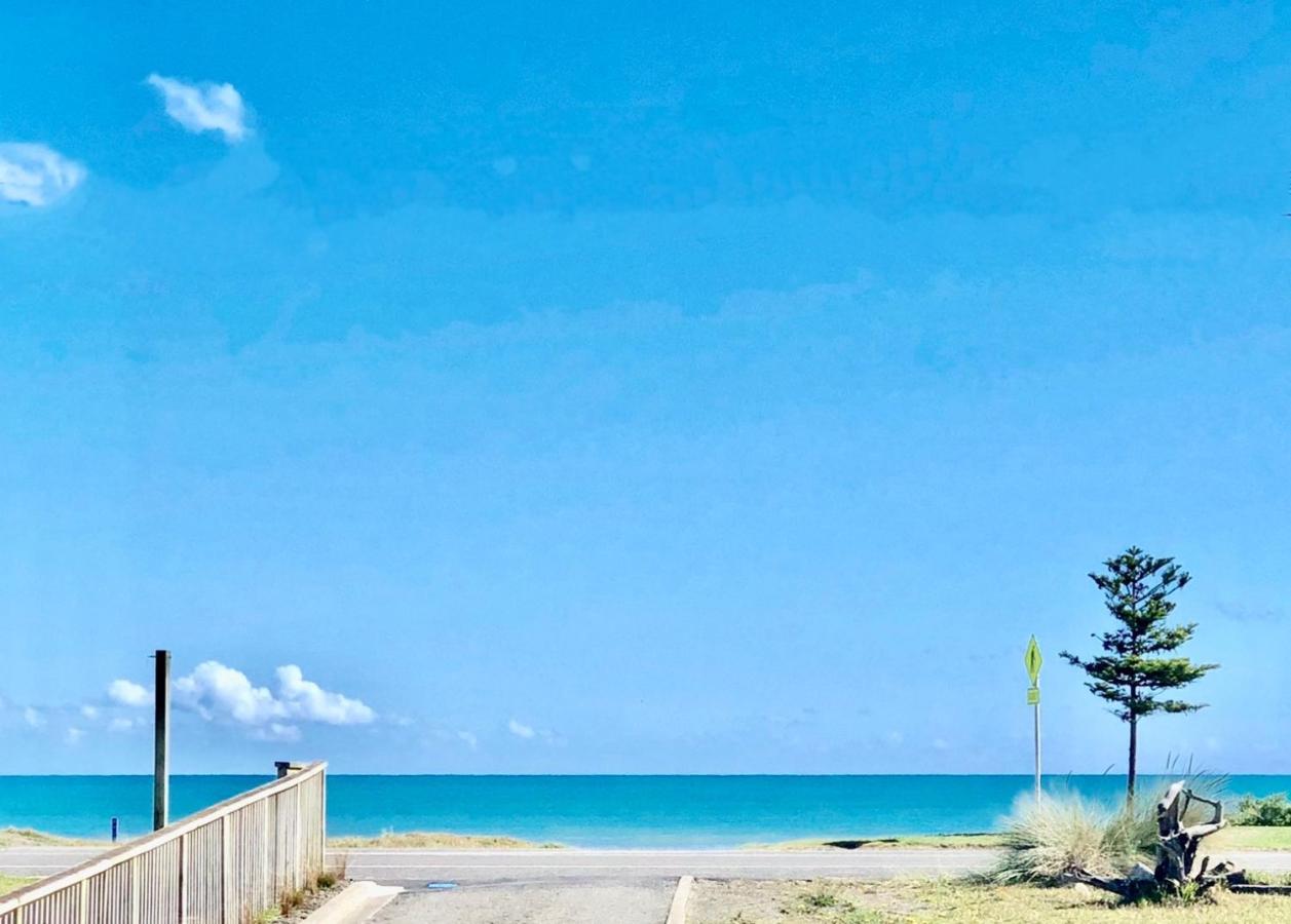 Otaki Beachfront Getaway Экстерьер фото